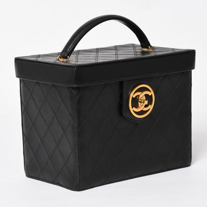 Chanel Bicolor Vanity Bag Handbag CC Logo Lambskin Black Gold — view 4