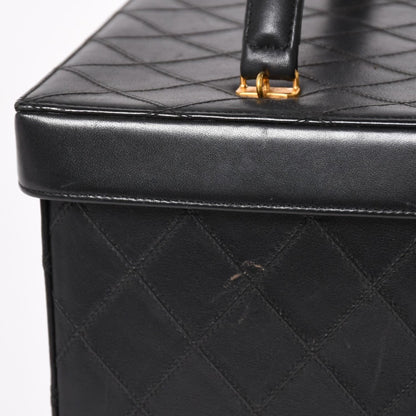 Chanel Bicolor Vanity Bag Handbag CC Logo Lambskin Black Gold — view 8