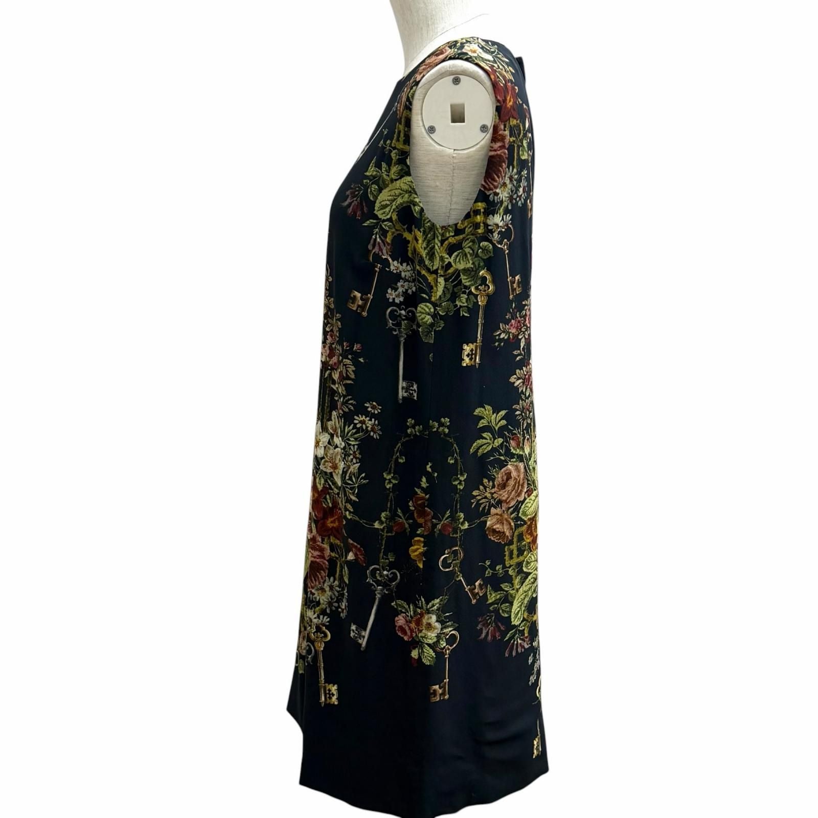 Dolce & Gabbana Floral Print Sleeveless Dress Black 42 — view 2