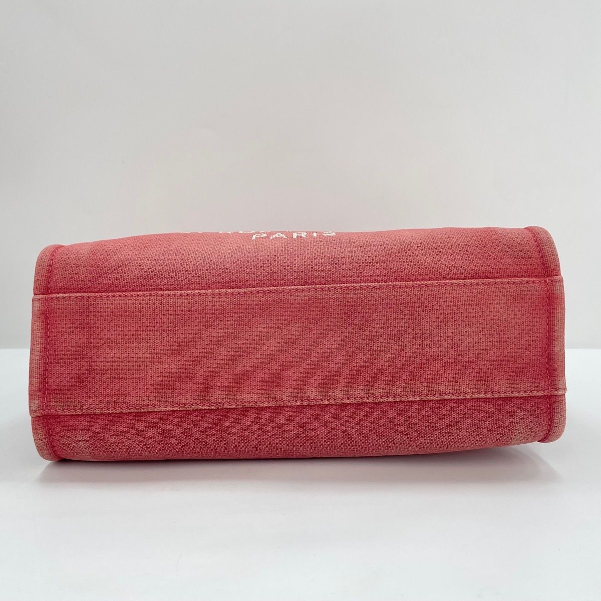 Chanel Tote Bag Deauville Pink — view 7