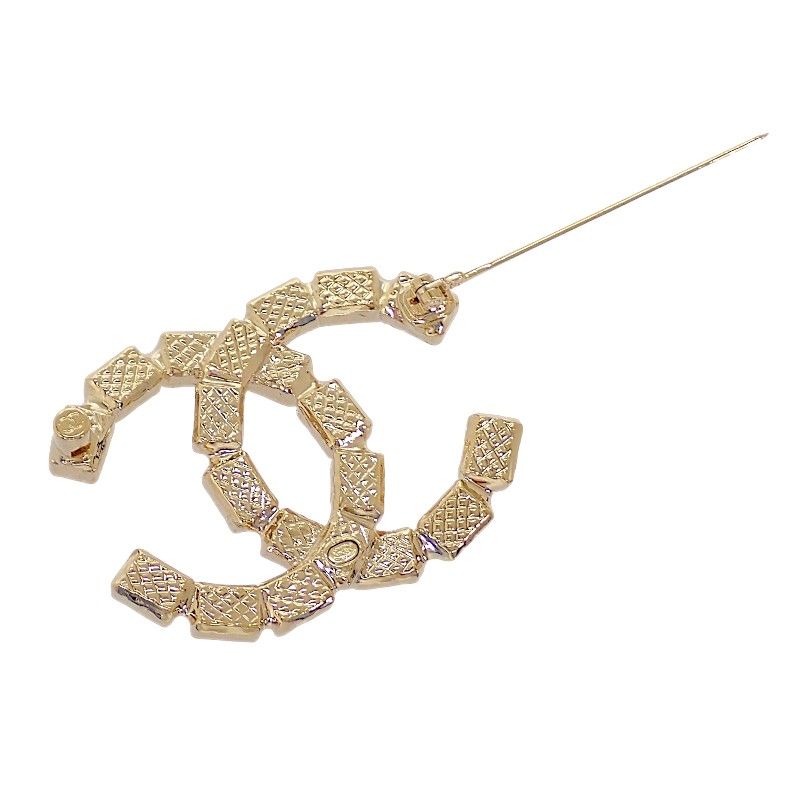 Chanel CC Logo Brooch Metal Crystal Gold — view 7
