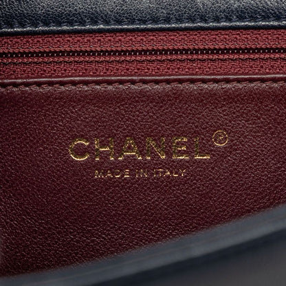Chanel Chevron V-Stitch CC Logo Chain Shoulder Bag Navy Gold Leather — view 5