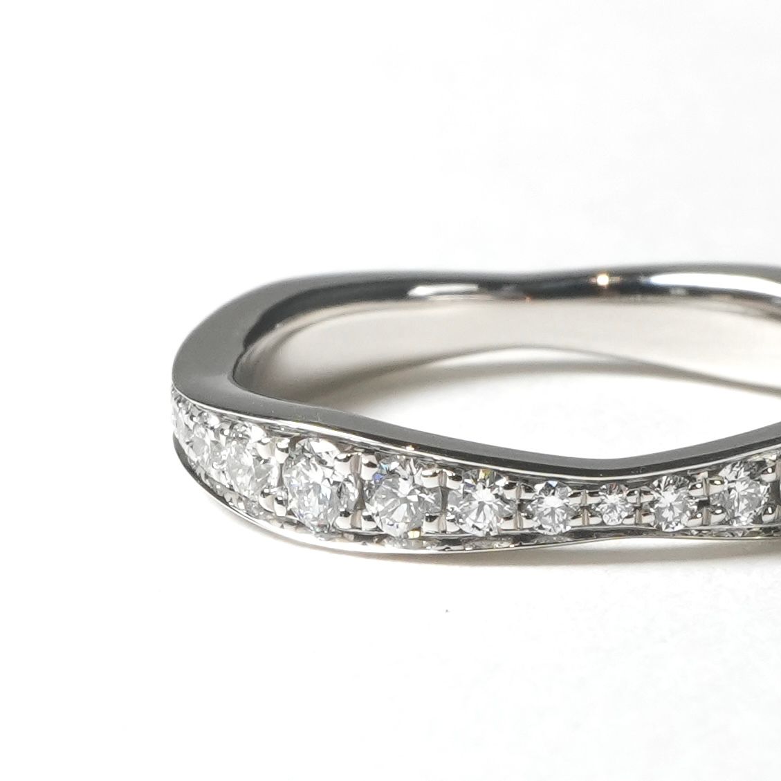 Harry Winston Pave Wave Band Ring Micro Diamond Silver Marriage — view 3