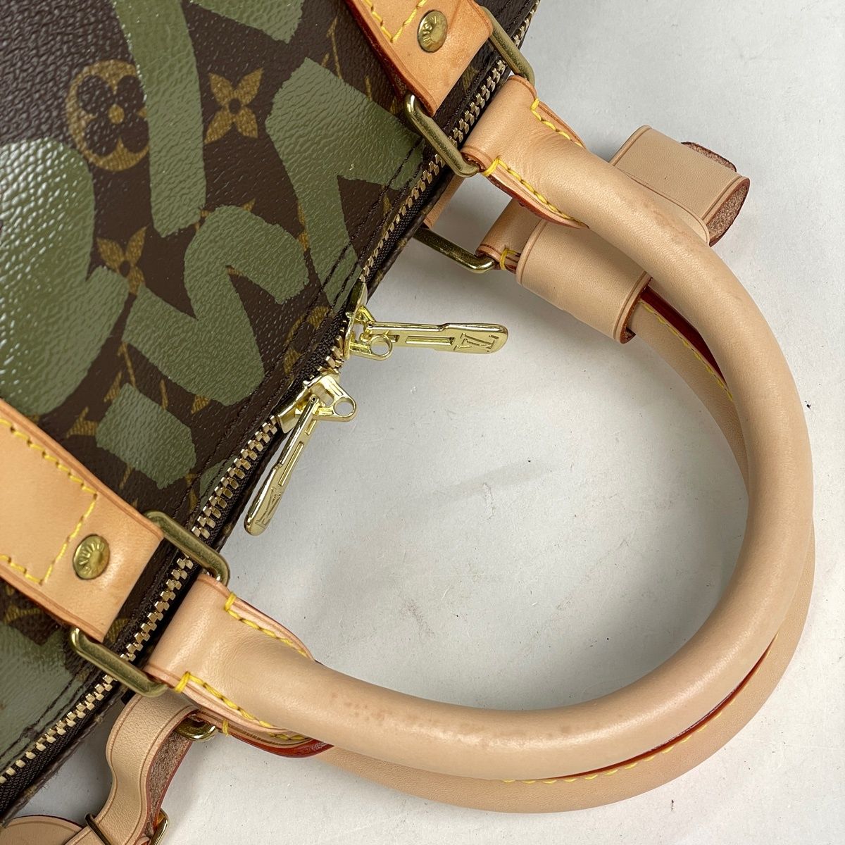 Louis Vuitton Keepall 50 Boston Bag Monogram Graffiti Khaki Brown — view 8