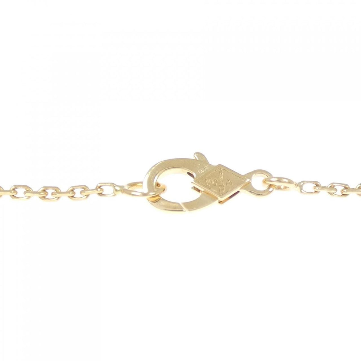 Van Cleef & Arpels Vintage Alhambra Necklace — view 4
