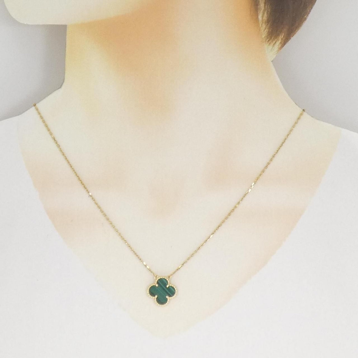Van Cleef & Arpels Vintage Alhambra Necklace — view 5