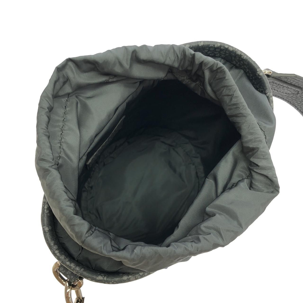 Louis Vuitton Chalk Pouch — view 7