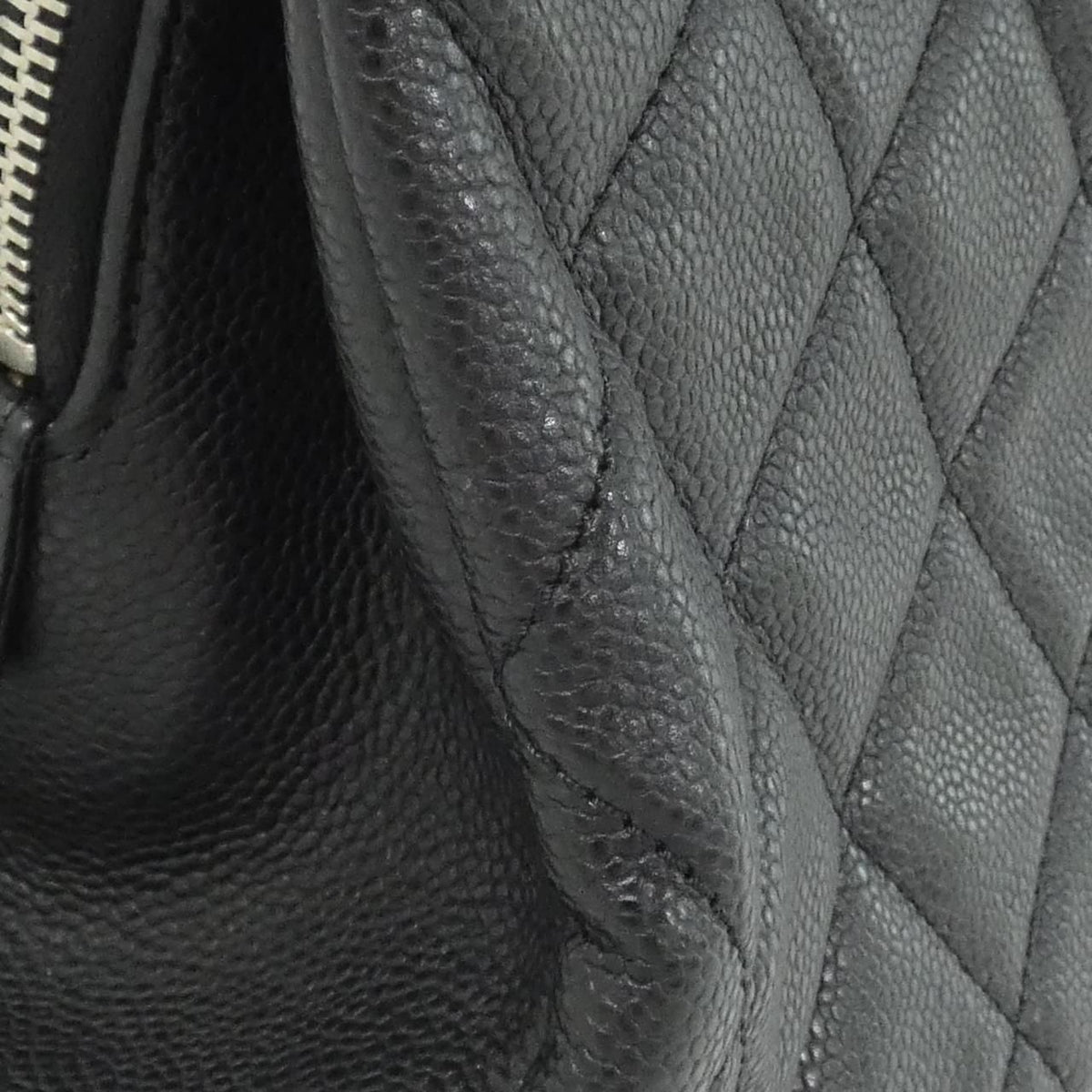 Chanel Shoulder Bag Black — view 5