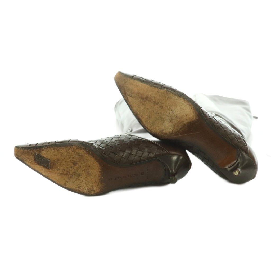 Bottega Veneta Intrecciato Long Boots Pointed Toe Low Heels Leather One Color — view 6