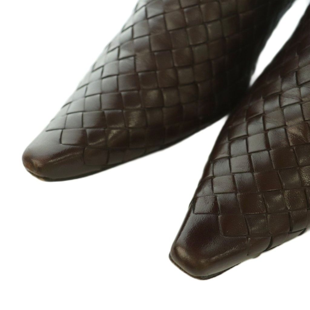 Bottega Veneta Intrecciato Long Boots Pointed Toe Low Heels Leather One Color — view 4