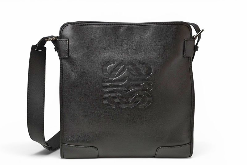 Loewe Shoulder Bag Vintage Anagram Leather Black