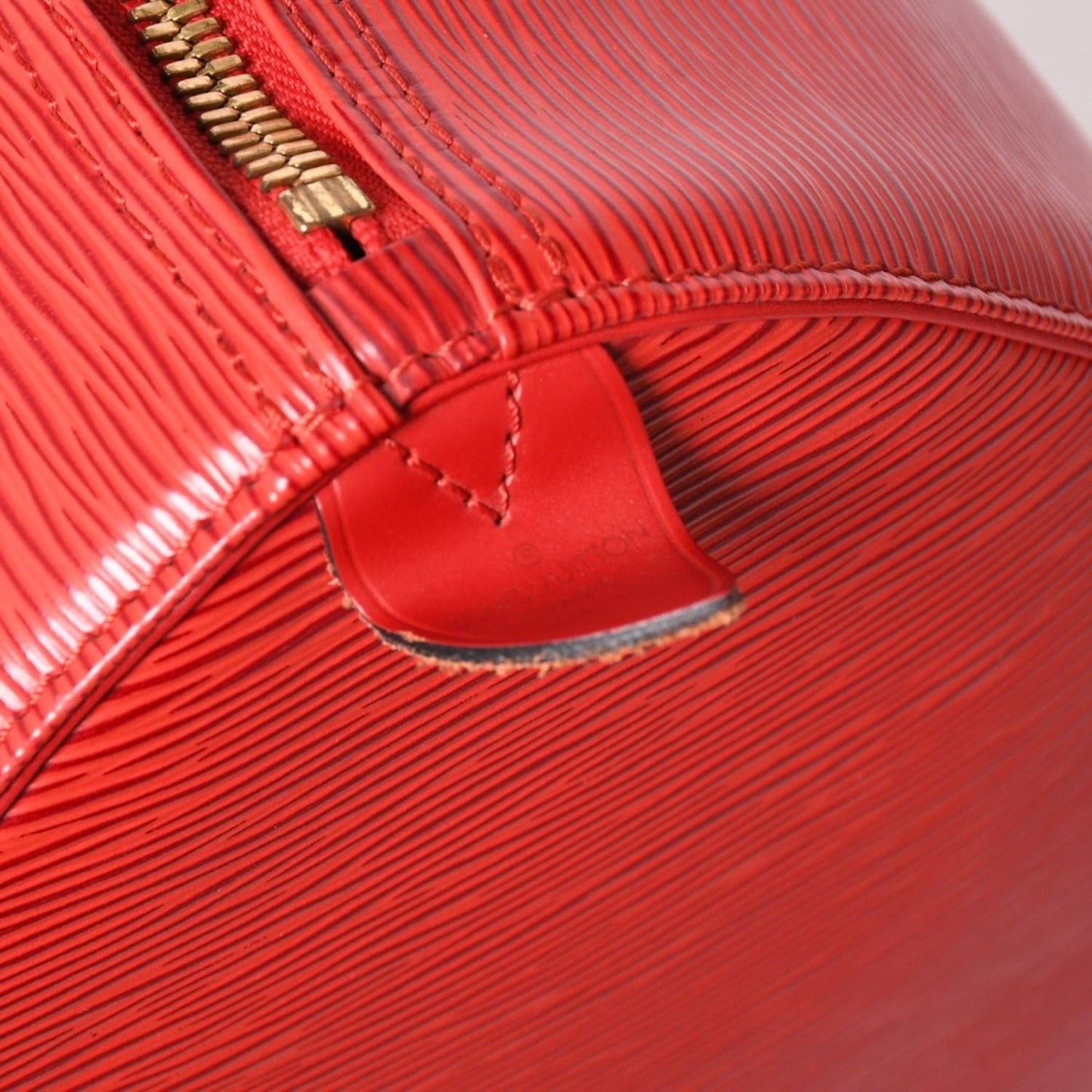 Louis Vuitton Keepall 50 Boston Bag Castilian Red Epi Leather Gold — view 6