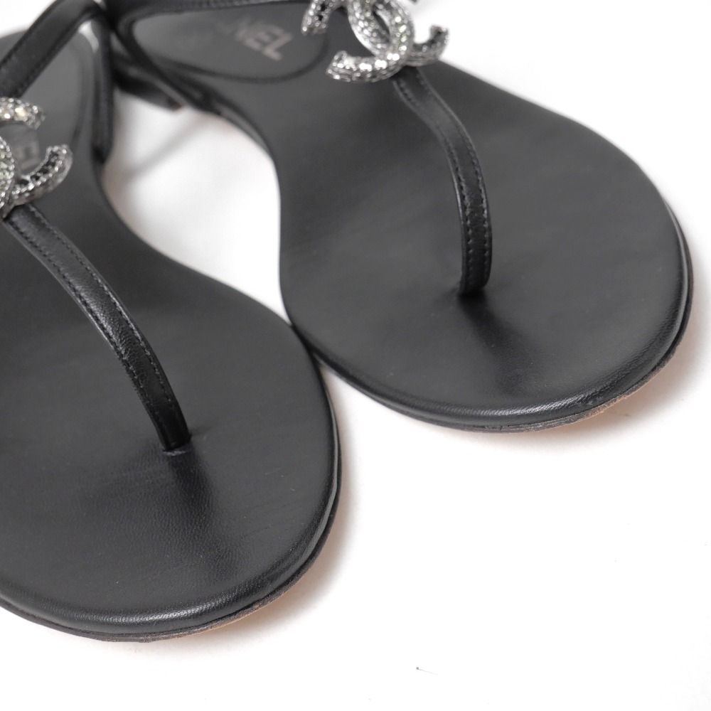 Chanel Sandals 36 Bijuu CC Logo Thong — view 4