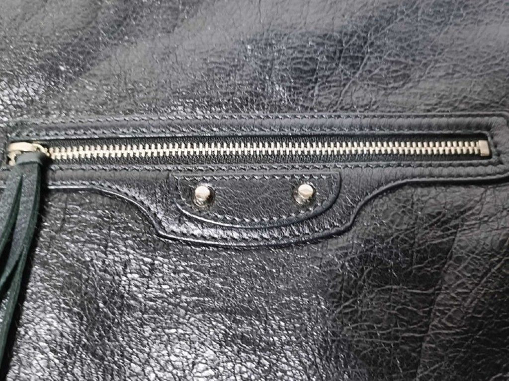 Balenciaga Clutch City Black Leather Silver — view 3