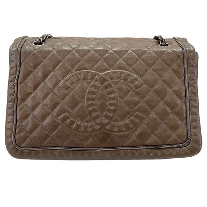 Chanel Shoulder Bag Quilted — view 2