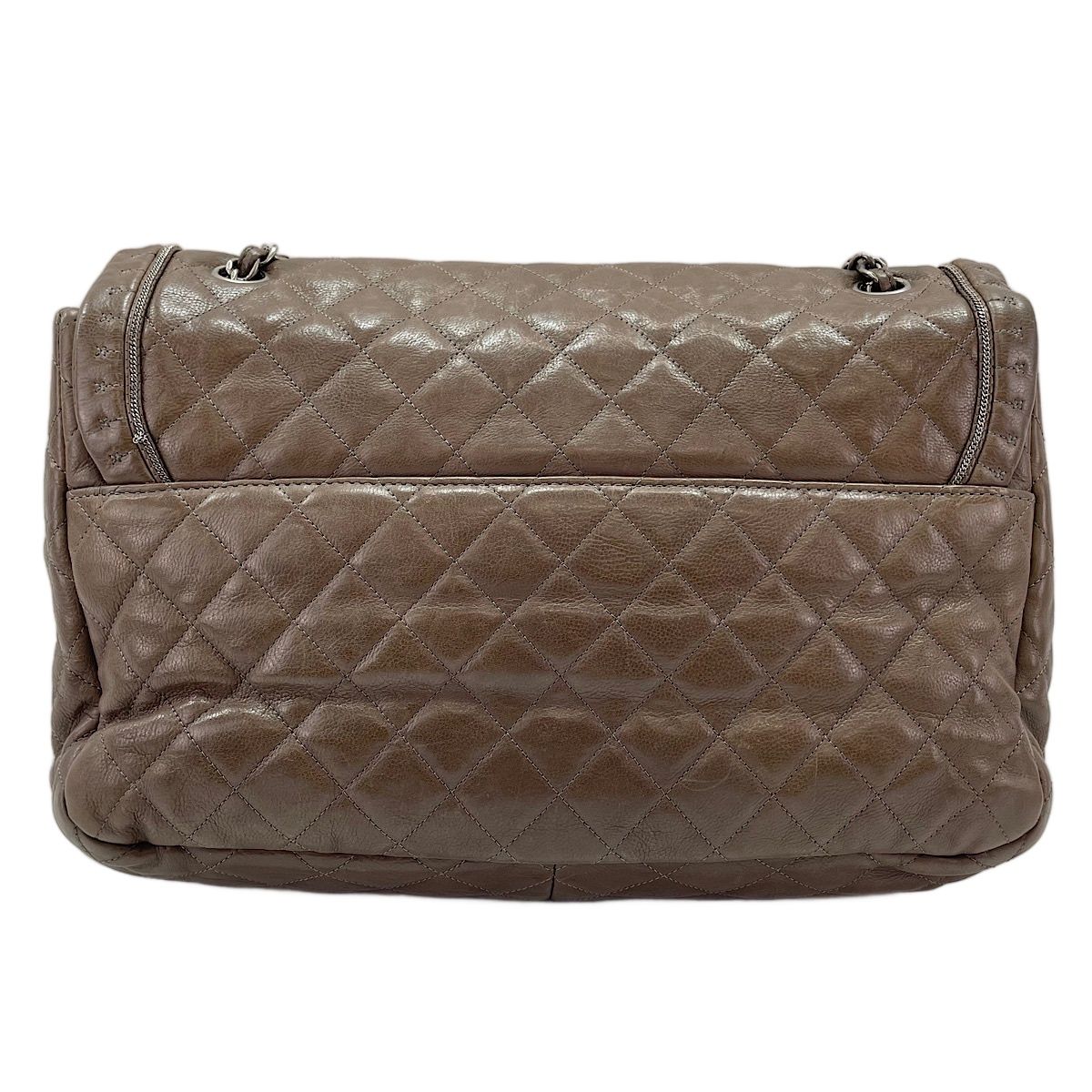 Chanel Shoulder Bag Quilted — view 3