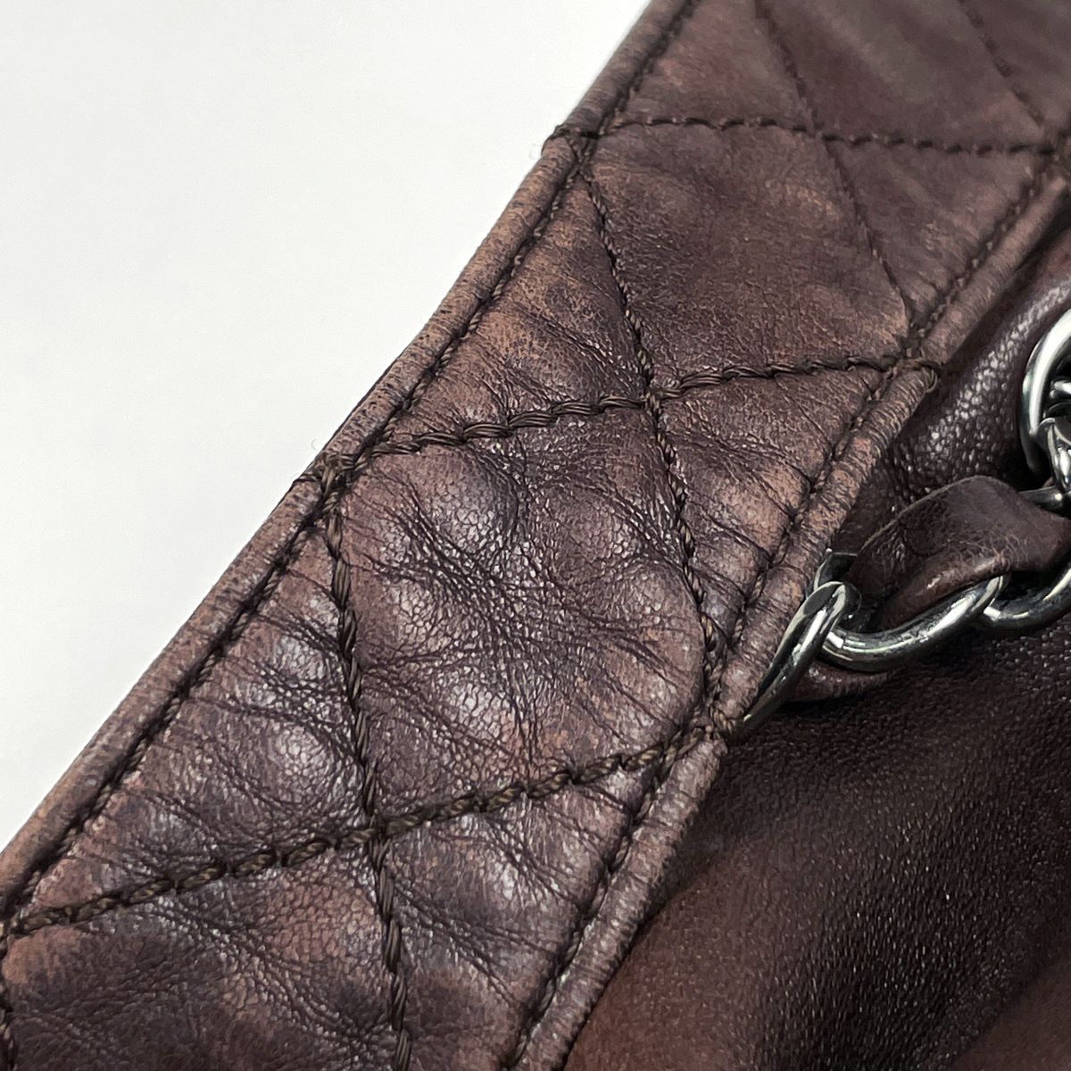 Chanel CC Logo Chain Tote Shoulder Bag Leather Brown — view 7
