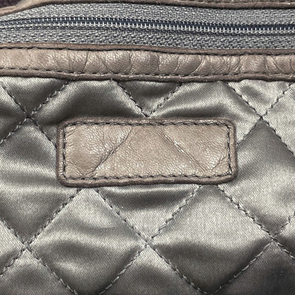 Chanel CC Logo Chain Tote Shoulder Bag Leather Brown — view 8