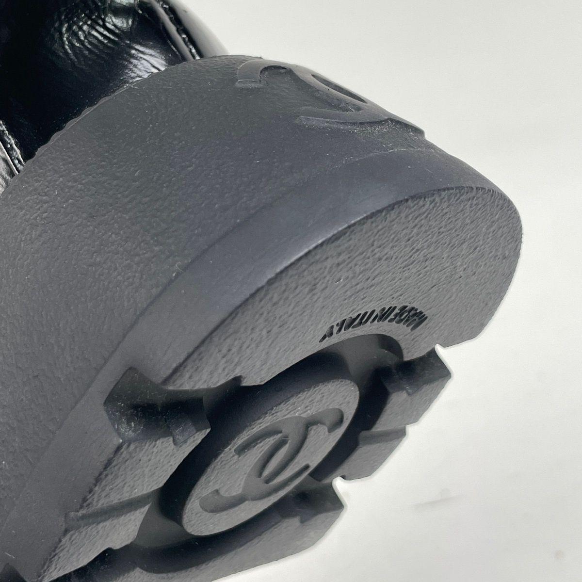 Chanel CC Logo Loafers Platform Shoes Leather Black — view 4