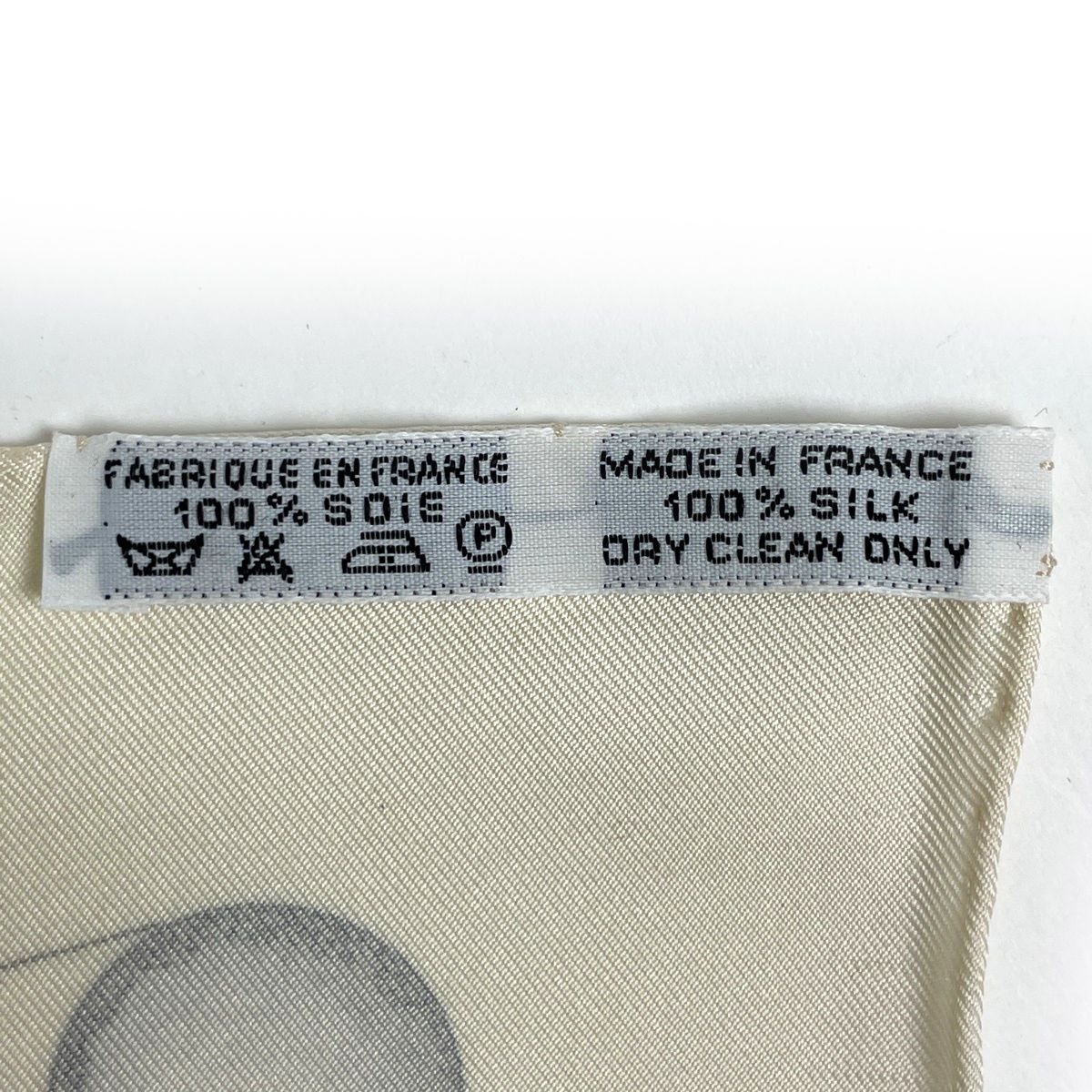 Hermes Carre 90 la Musique Des Spheres Music Played By Scarf Silk White — view 2