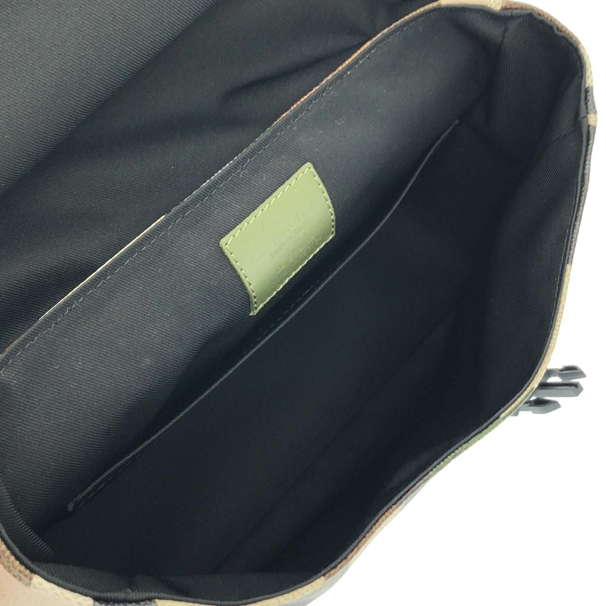 Louis Vuitton Damoflage LV Trail Messenger Shoulder Bag — view 6