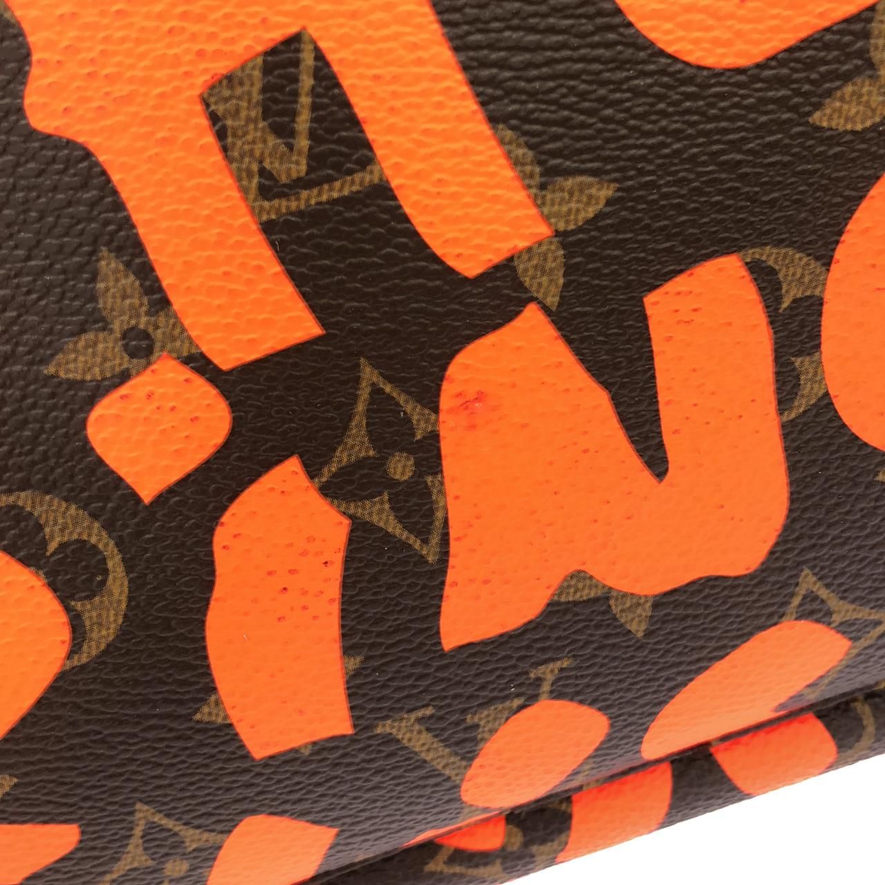 Louis Vuitton Monogram Graffiti Neverfull GM — view 4