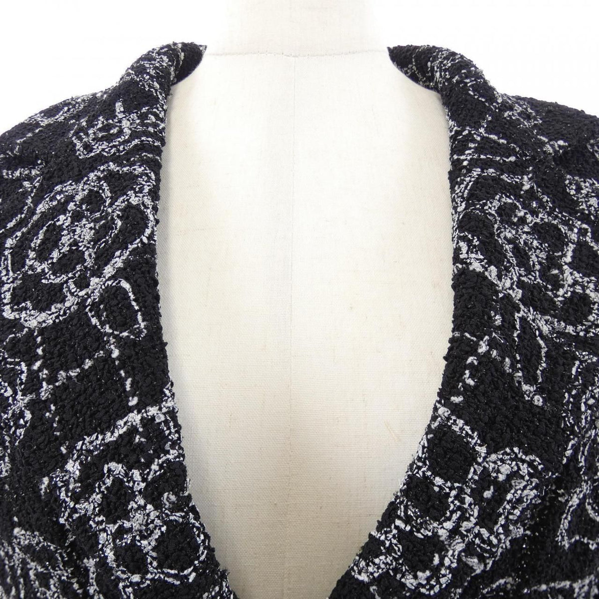 Chanel Jacket Black — view 6