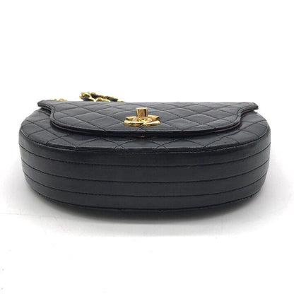 Chanel CC Logo Chain Shoulder Bag Lambskin Leather Turnlock Black — view 3