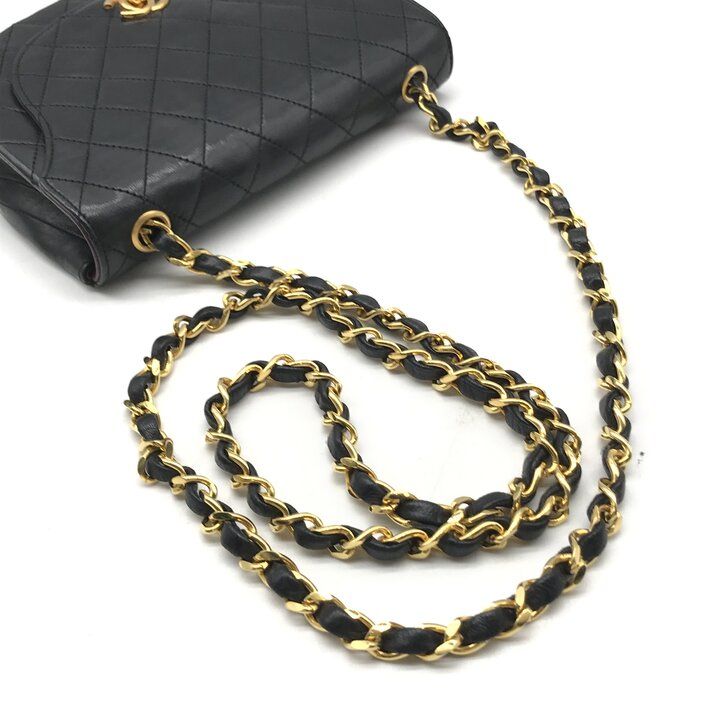 Chanel CC Logo Chain Shoulder Bag Lambskin Leather Turnlock Black — view 6