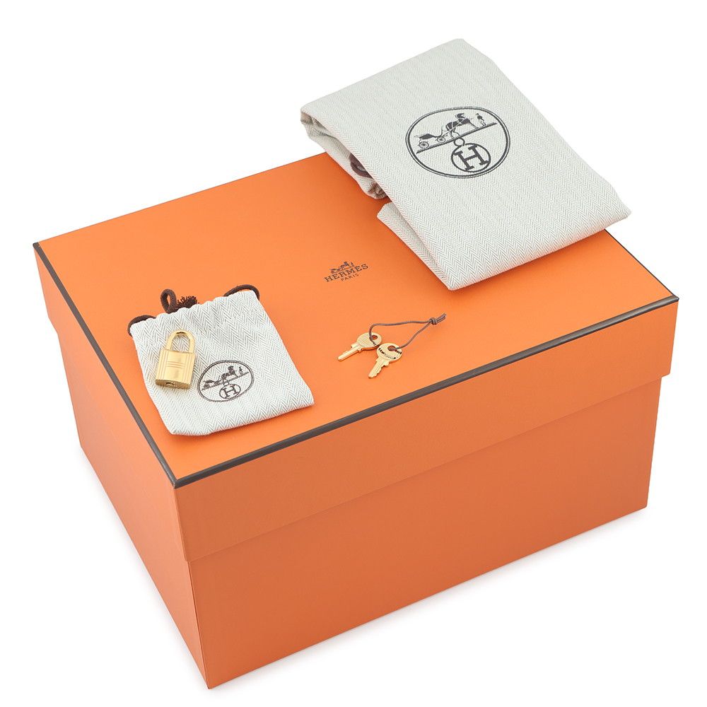 Hermes Handbag Picotin Lock PM Trench Gold Taurillon Clemence — view 7