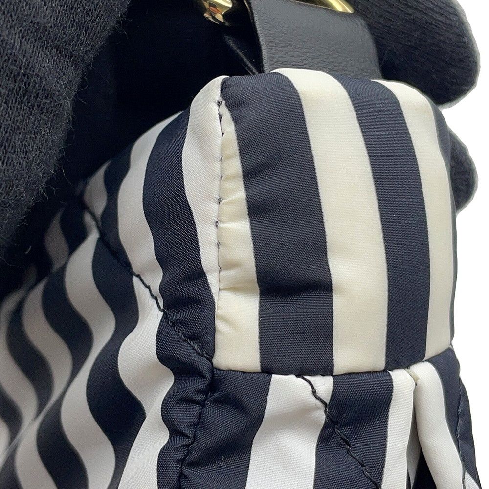 Chanel Shoulder Bag CC Logo Large Hobo Nylon 2-Way White Black — view 8