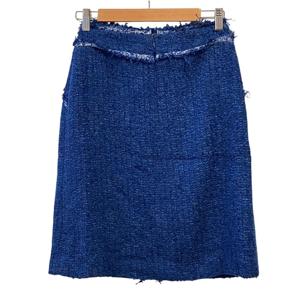 Chanel 05c CC Logo Tweed Skirt 38 Blue — view 2