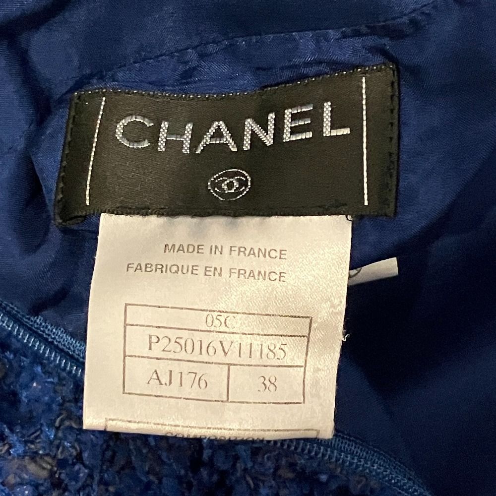 Chanel 05c CC Logo Tweed Skirt 38 Blue — view 6