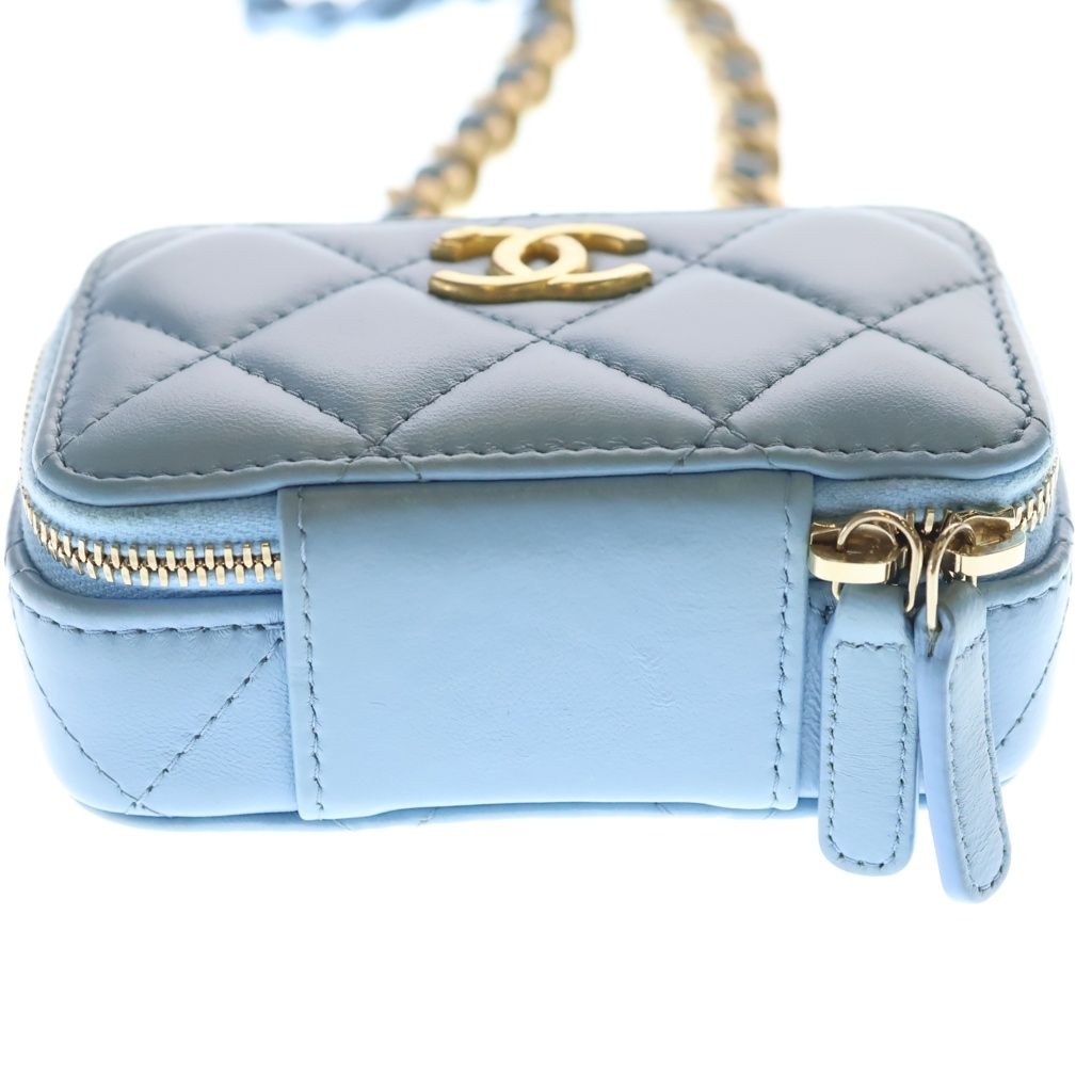 Chanel Quilted Lambskin Gold Mini Chain Shoulder Bag Back Wallet Coin Case Light — view 4