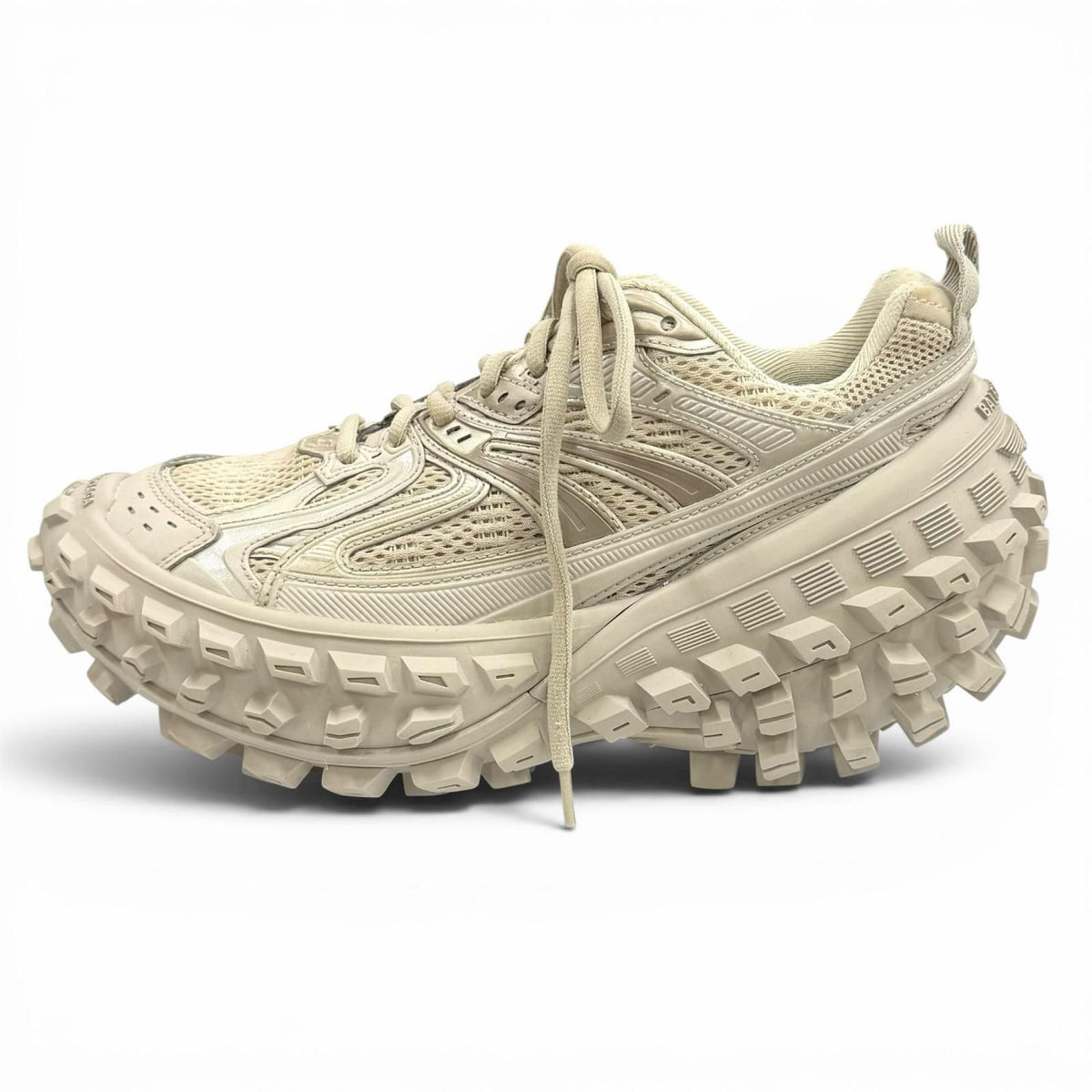 Balenciaga Bouncer Logo Mesh Lace Up Low-Cut Sneakers Beige — view 5