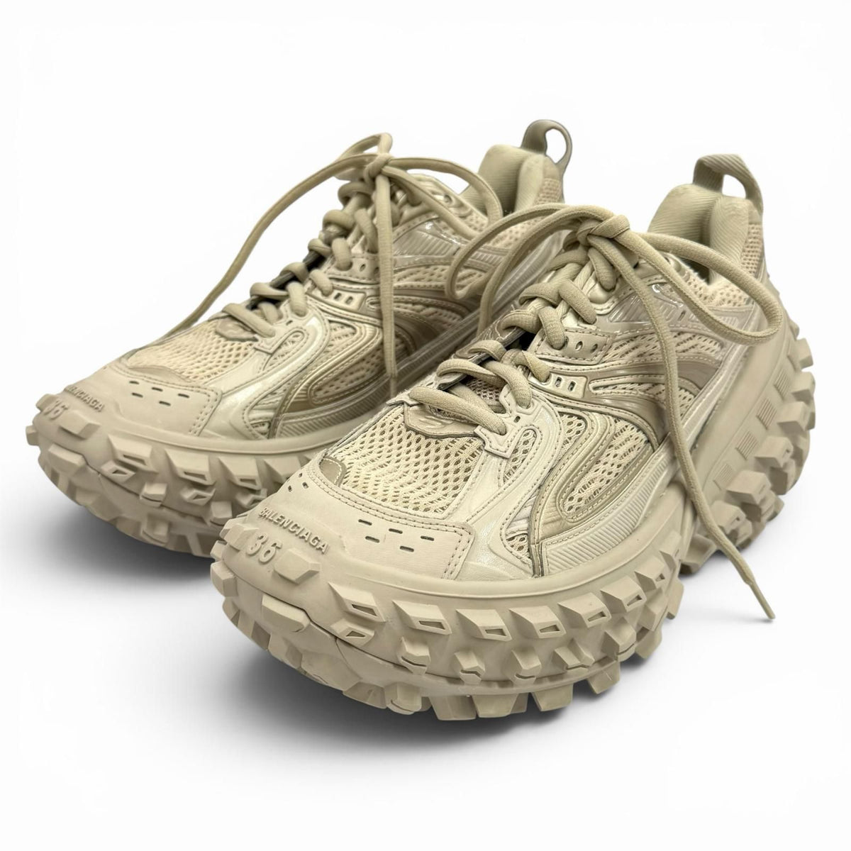 Balenciaga Bouncer Logo Mesh Lace Up Low-Cut Sneakers Beige