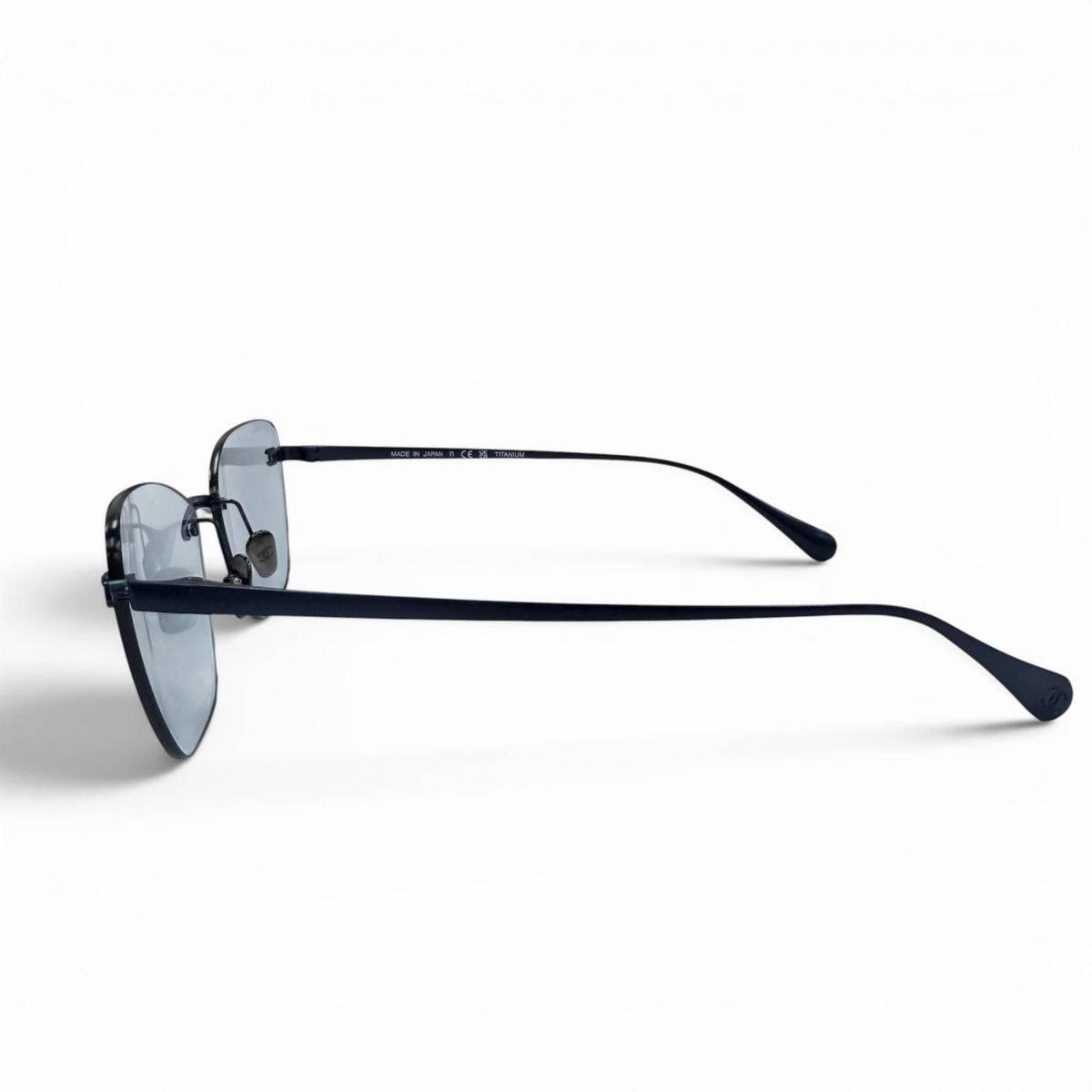 Chanel Sunglasses Navy — view 4
