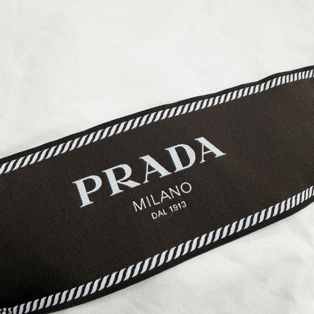 Prada 100% Cotton Triangle Logo Pullover Gilet Down Vest White — view 5