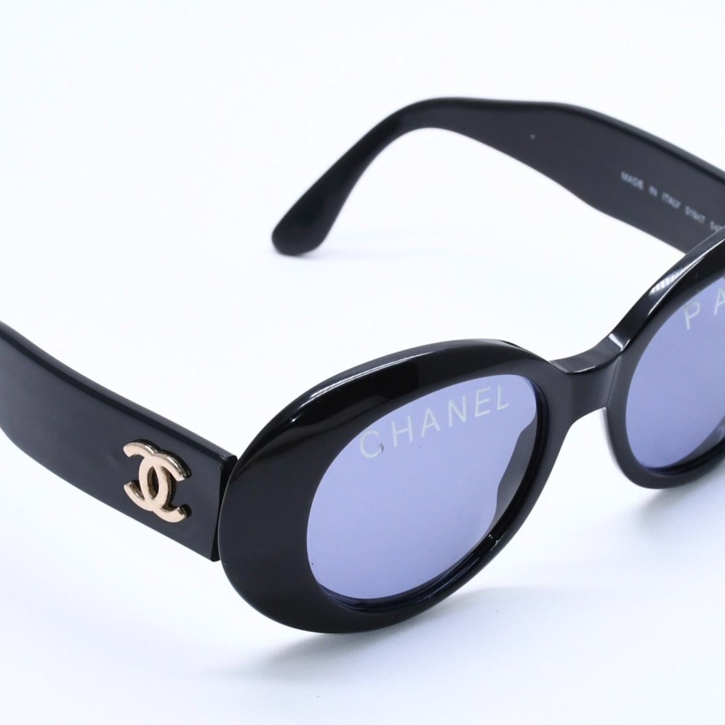 Chanel Oval Sunglasses Eyewear CC Logo Black White — view 4