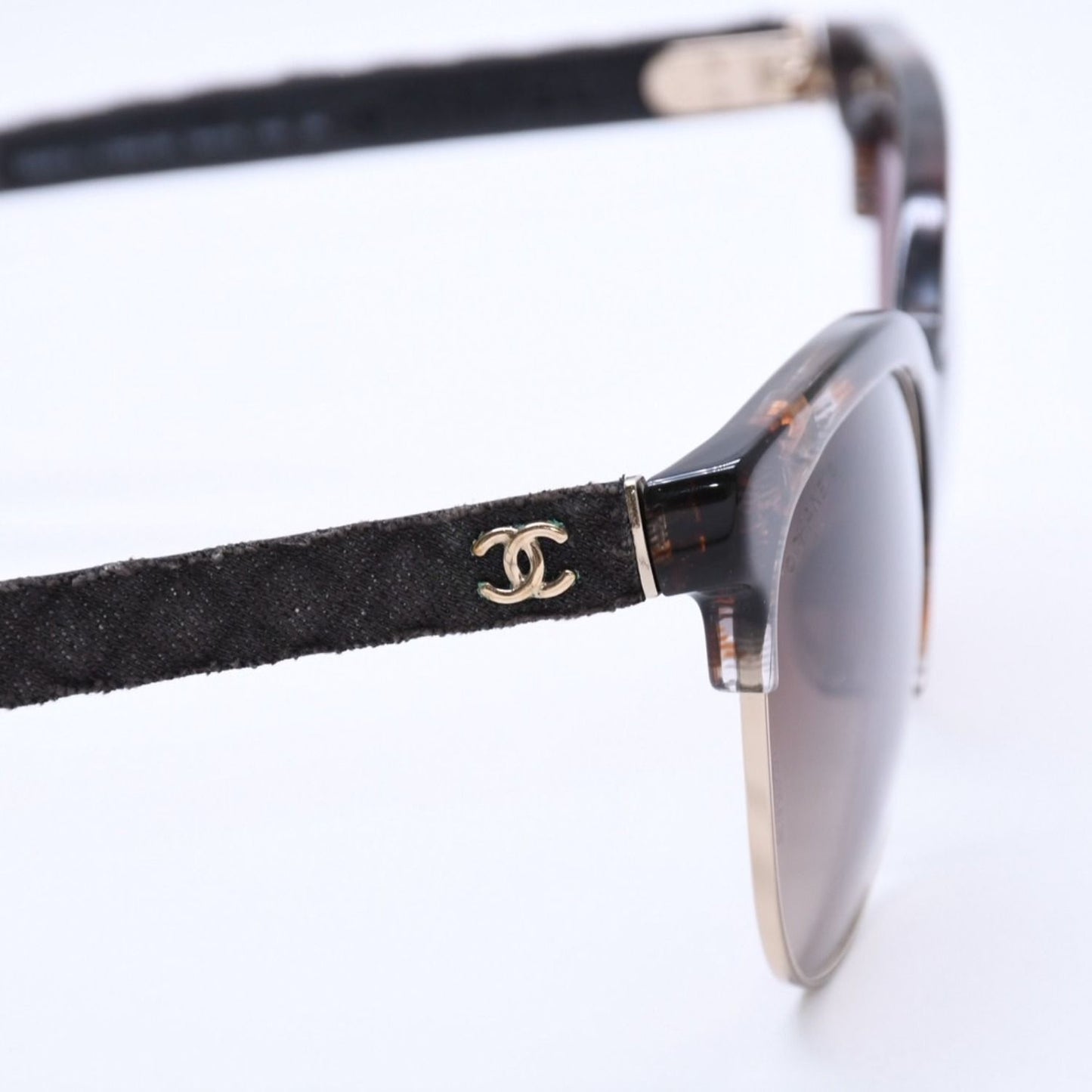 Chanel Sunglasses Eyewear S5 CC Logo Quilted Temple — view 7