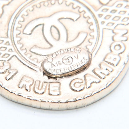 Chanel Earrings CC Logo Coin Motif Gold — view 8
