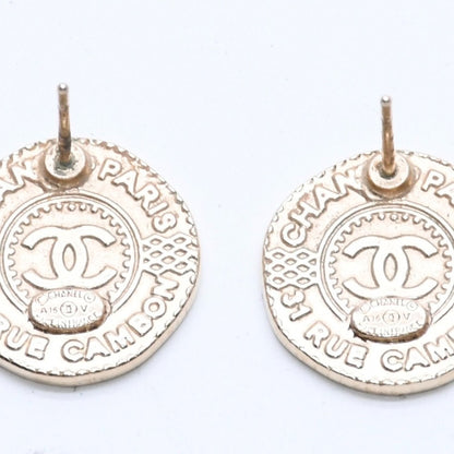 Chanel Earrings CC Logo Coin Motif Gold — view 6