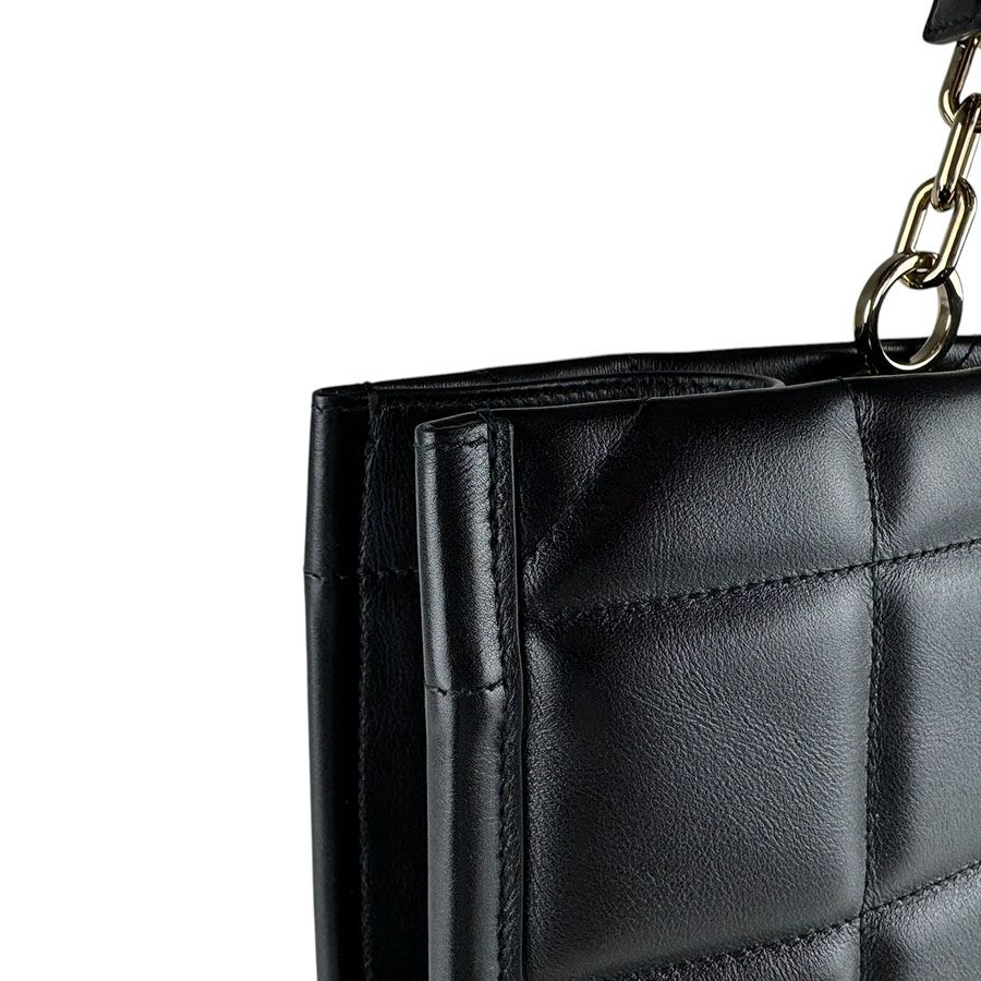 Dior Handbag Essential Large Tote Bag — view 6