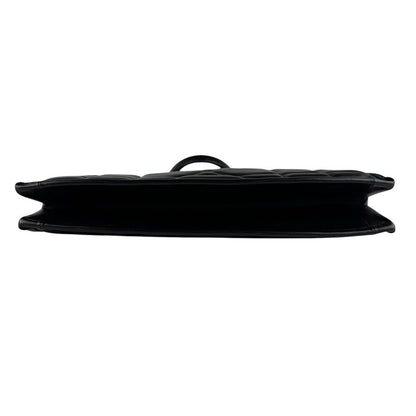 Dior Handbag Essential Large Tote Bag — view 4