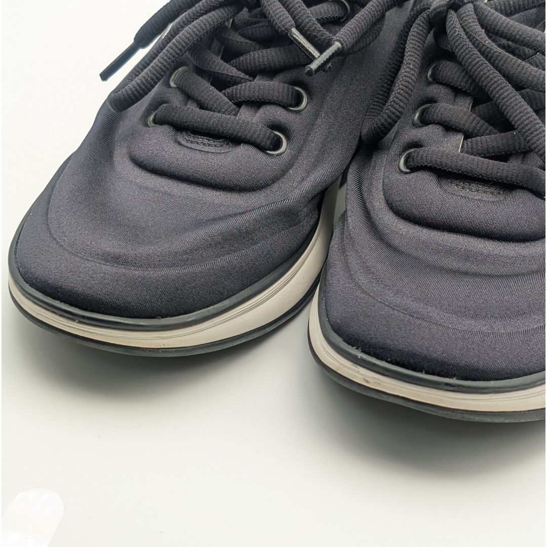Chanel Sneakers CC Logo Black White Fabric Shoes — view 7
