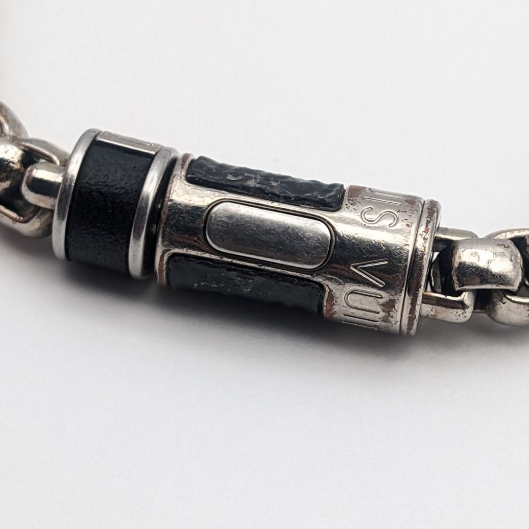 Louis Vuitton Monogram Eclipse Chain Bracelet Silver — view 3
