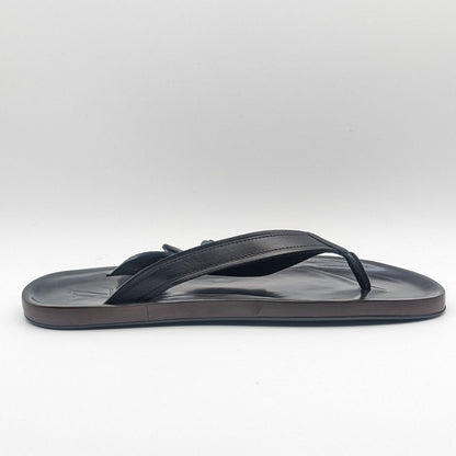 Louis Vuitton Leather LV Logo Black Sandals Thong Beach — view 3