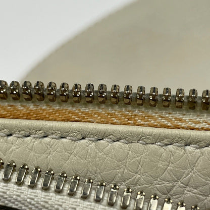 Gucci Soho Shoulder Bag Interlocking G Leather Ivory — view 8
