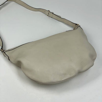 Gucci Soho Shoulder Bag Interlocking G Leather Ivory — view 2