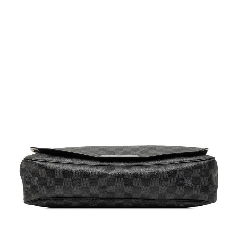 Louis Vuitton Damier Graphite Daniel MM Crossbody Shoulder Bag Black Leather — view 3
